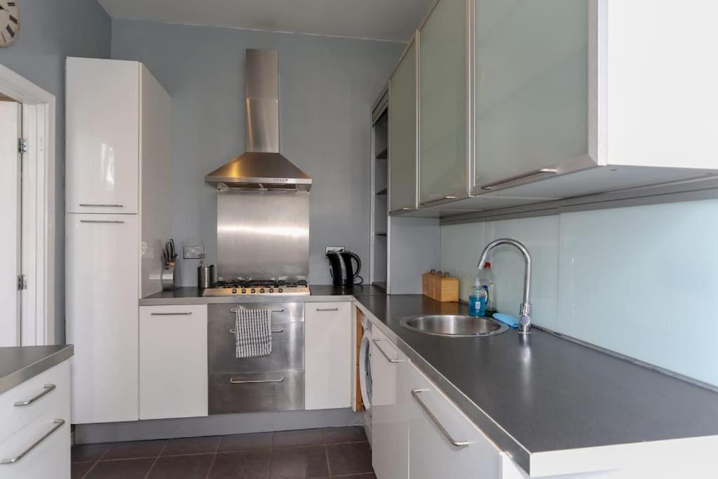 Green Park Central Bath Bagian luar foto