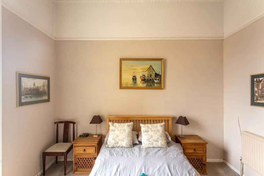 Green Park Central Bath Bagian luar foto